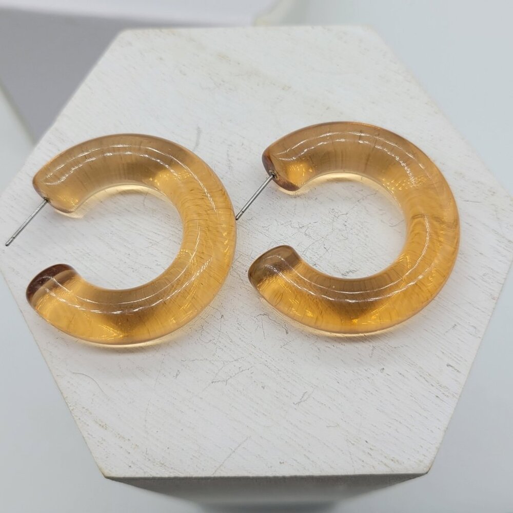 Vintage Lucite Clear Brown Hoop Earrings 1.5" Mod Retro